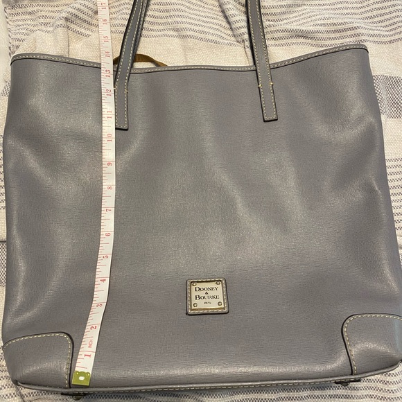 Dooney & Bourke Gray Tote, EUC, - Picture 1 of 3
